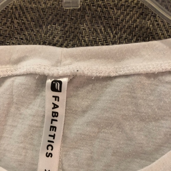 White fabletics workout top - Picture 3 of 3